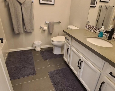 14200 W Village Parkway - Photo Thumbnail 6