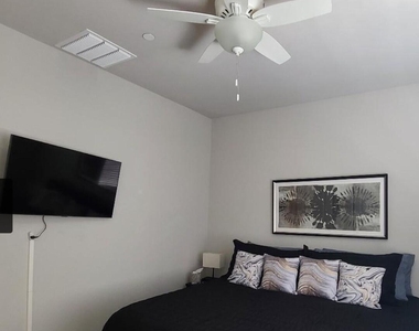 14200 W Village Parkway - Photo Thumbnail 7