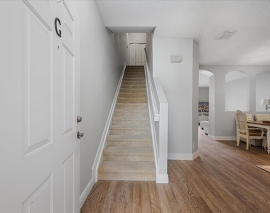 112 Lighthouse Circle - Photo Thumbnail 2