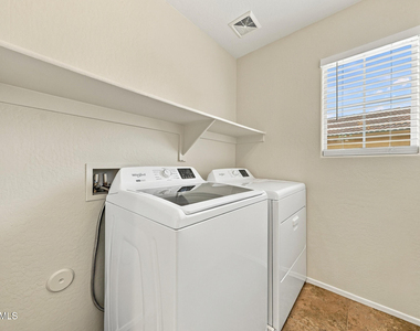 4081 E Oakland Street - Photo Thumbnail 28