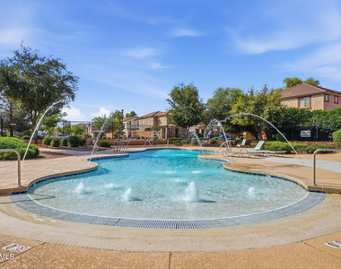 4081 E Oakland Street - Photo Thumbnail 33