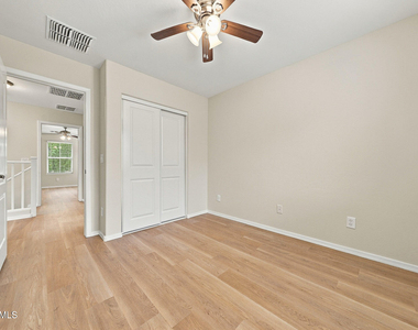 4081 E Oakland Street - Photo Thumbnail 26