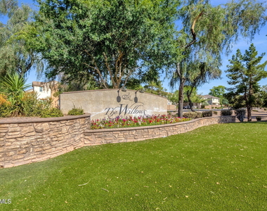 4081 E Oakland Street - Photo Thumbnail 31