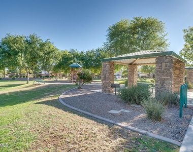 4081 E Oakland Street - Photo Thumbnail 39