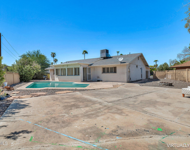 3933 S Pine Street - Photo Thumbnail 24
