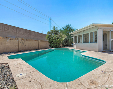 3933 S Pine Street - Photo Thumbnail 27