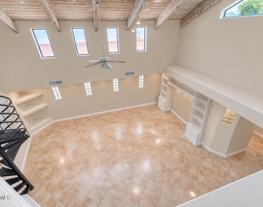 11774 N 83rd Place - Photo Thumbnail 10