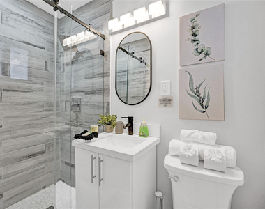 4536 Poinciana Street - Photo Thumbnail 8
