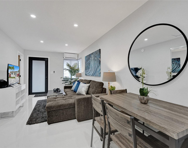 4536 Poinciana Street - Photo Thumbnail 5