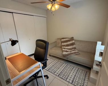 4145 Village Drive - Photo Thumbnail 13