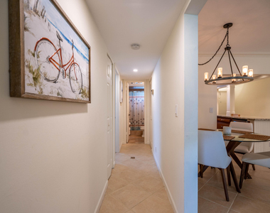 1212 Se 2nd Court - Photo Thumbnail 16