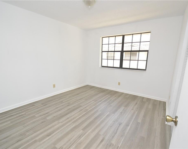 11229 W Atlantic Boulevard - Photo Thumbnail 8