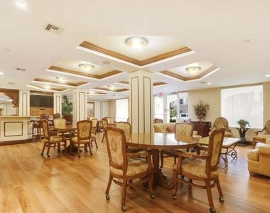 2217 Renaissance Way - Photo Thumbnail 15