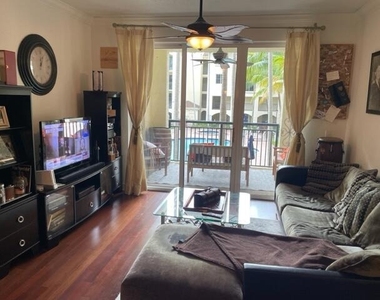 2217 Renaissance Way - Photo Thumbnail 5