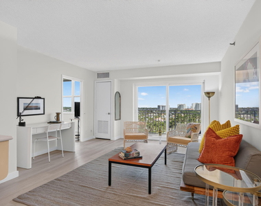 4505 S Ocean Boulevard - Photo Thumbnail 11