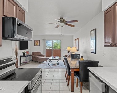 540 S West Road - Photo Thumbnail 8
