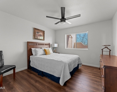 540 S West Road - Photo Thumbnail 10