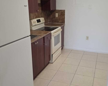 2175 Ne 169th Street - Photo Thumbnail 3