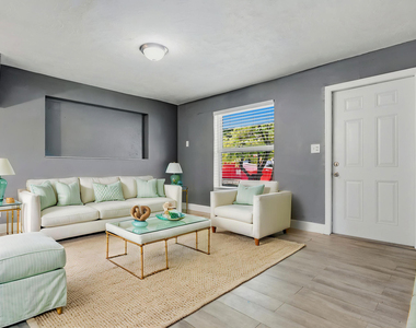 741 Nw 4th Avenue - Photo Thumbnail 7