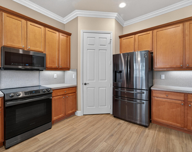 512 Sw Lake Manatee Way - Photo Thumbnail 19