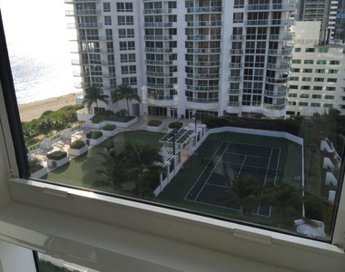 6423 Collins Avenue - Photo Thumbnail 7
