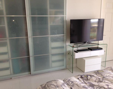 6423 Collins Avenue - Photo Thumbnail 35