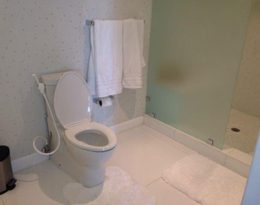 6423 Collins Avenue - Photo Thumbnail 40