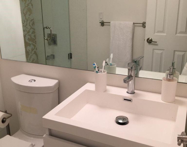 6423 Collins Avenue - Photo Thumbnail 45