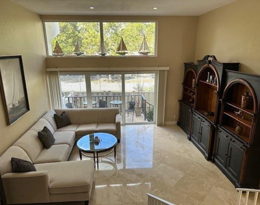 5555 N Ocean Boulevard - Photo Thumbnail 2