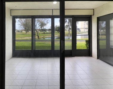 7270 Ashford Place - Photo Thumbnail 15