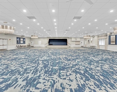 7270 Ashford Place - Photo Thumbnail 42