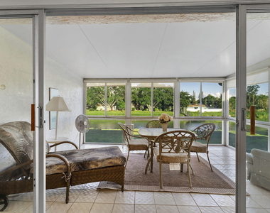 1050 Citrus Way - Photo Thumbnail 23