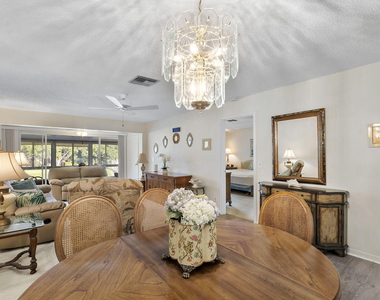 1050 Citrus Way - Photo Thumbnail 14