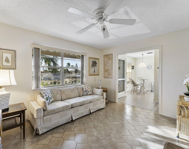 1050 Citrus Way - Photo Thumbnail 4