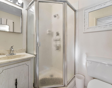 1050 Citrus Way - Photo Thumbnail 11