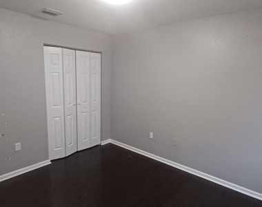 4715 Sw 164th Avenue - Photo Thumbnail 20