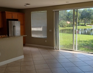 4715 Sw 164th Avenue - Photo Thumbnail 1