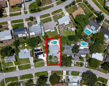 12053 Colony Avenue - Photo Thumbnail 28