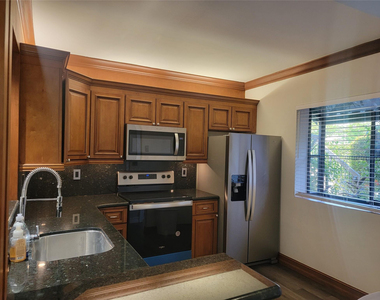 1001 Se 6th Avenue - Photo Thumbnail 11