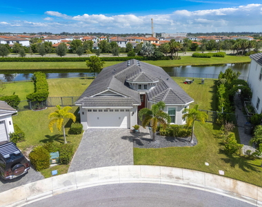 15447 - Orchard Drive - Photo Thumbnail 3