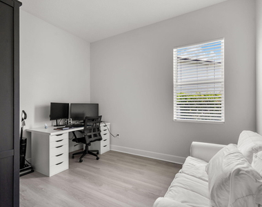 15447 - Orchard Drive - Photo Thumbnail 31