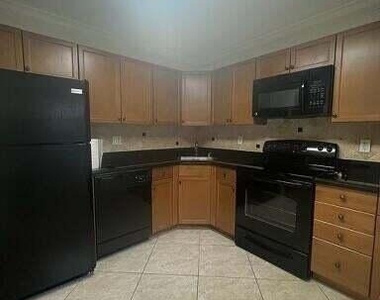 2459 Nw 49th Terrace W - Photo Thumbnail 1