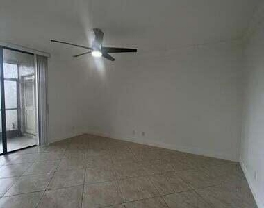 2459 Nw 49th Terrace W - Photo Thumbnail 4