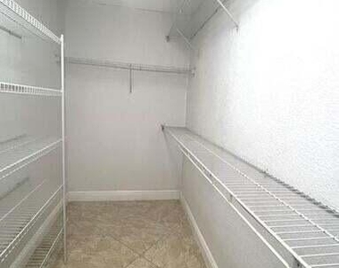 2459 Nw 49th Terrace W - Photo Thumbnail 5