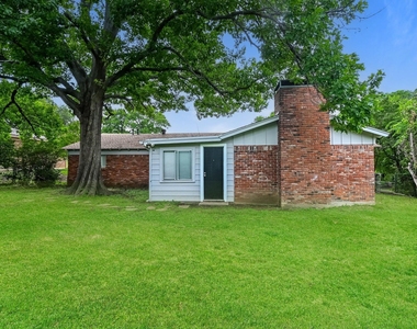 5505 Wonder Drive - Photo Thumbnail 14