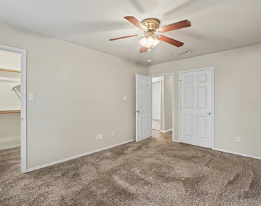8028 Tanner Avenue - Photo Thumbnail 15