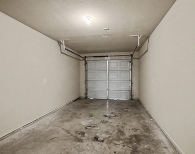 8028 Tanner Avenue - Photo Thumbnail 22
