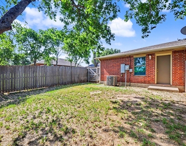 8028 Tanner Avenue - Photo Thumbnail 20