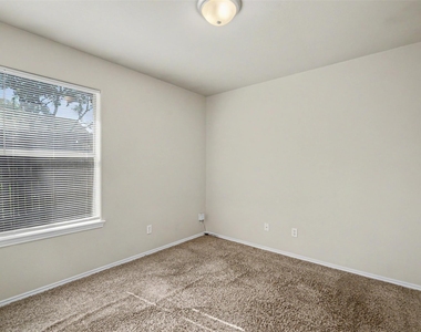 8028 Tanner Avenue - Photo Thumbnail 10