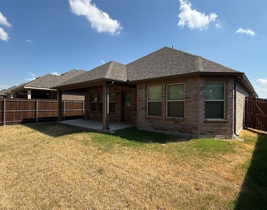 704 Big Bend Parkway - Photo Thumbnail 21